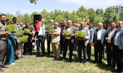 Karaköprü'de ata tohumları toprakla buluştu