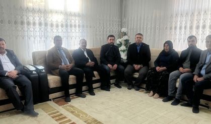 İNSAN HAKLARI GÜNÜ! DEVA PARTİSİ EMİNE ŞENYAŞAR’I ZİYARET ETTİ!