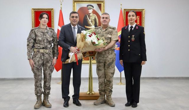 Avkıran, tebriğe gelen Aksoy ve heyetini ağırladı