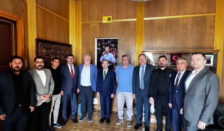 Şanlıurfaspor’dan TBMM Başkanvekili Bozdağ’a Ziyaret