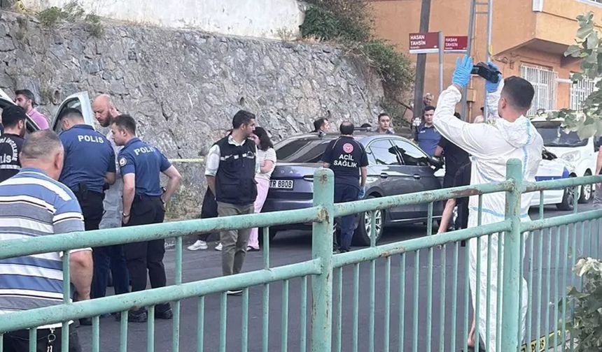 61 yaşındaki sevgili çift başlarından vurulmuş halde bulundular